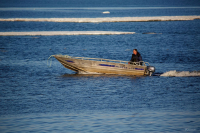 Из бухты выходили корабли..