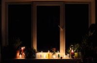 когда выключают свет...