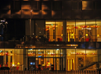 Тишина за стеклом