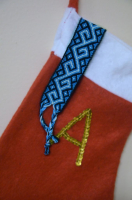 Когда не об кого почесать руки