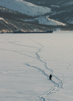 за спичками