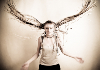 Наши косы летают сами :)