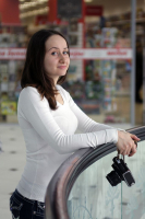 девушка с зенитом