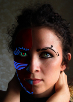 портрет с компьютерной графикой