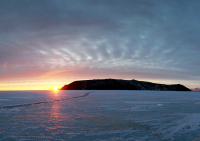 "Перья над островом"