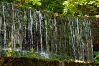 на источниках, о. Крит