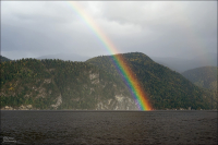 Радуга с дождём на Алтын Кёль