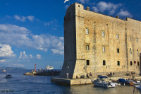 Первая линия