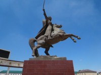 Памятник Кадырову старшему