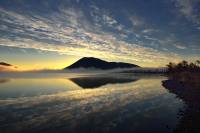 Рассвет на озере Киси