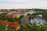 Над городом