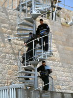 местные "стражи"