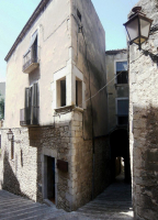 Узкие улочки