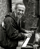 Эту песню не задушишь...