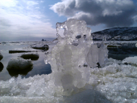 Интересная ледышка